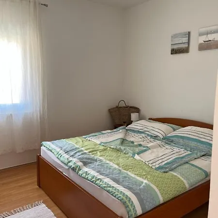 Nyaraló Beachfront House Marlot *