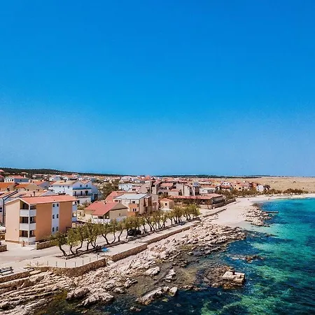 Nyaraló Beachfront House Marlot Ražanac