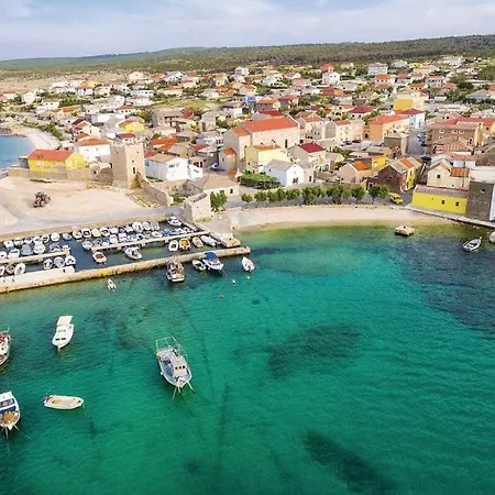 Nyaraló Beachfront House Marlot Ražanac